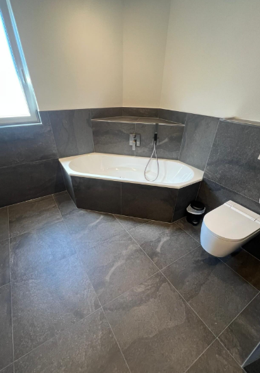 Eckbadewanne · Düsseldorf-Pempelfort